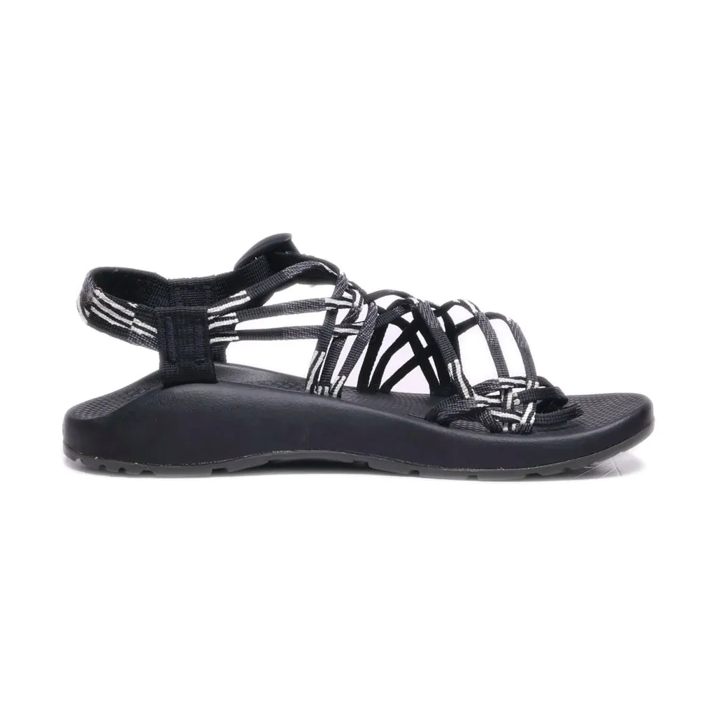 Chaco Toe Strap Flat Sandals Fabric Black Colour For Women