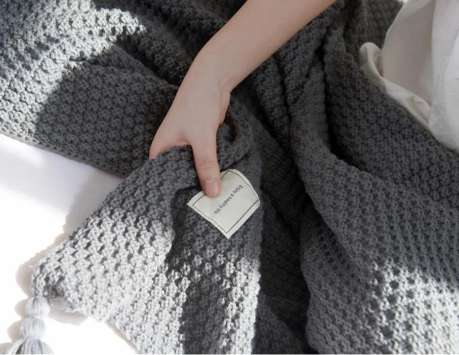 Classic Chunky Tassel Knitting Wool Blanket