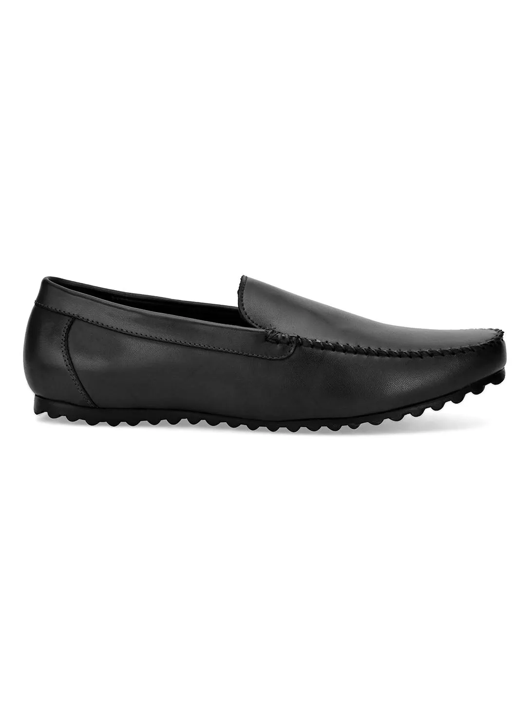 Dart Black Solid Loafers