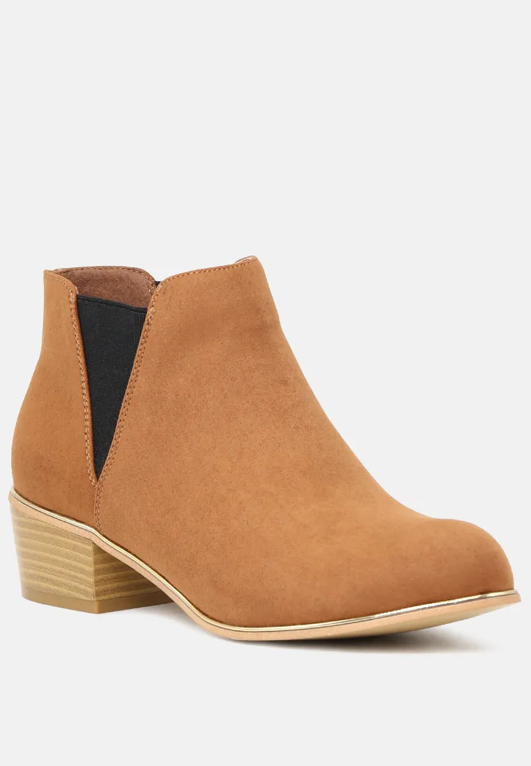 Emmy Chelsea Boots To Make A Statement