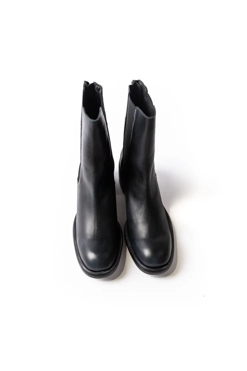 Free People Essential Chelsea Boots