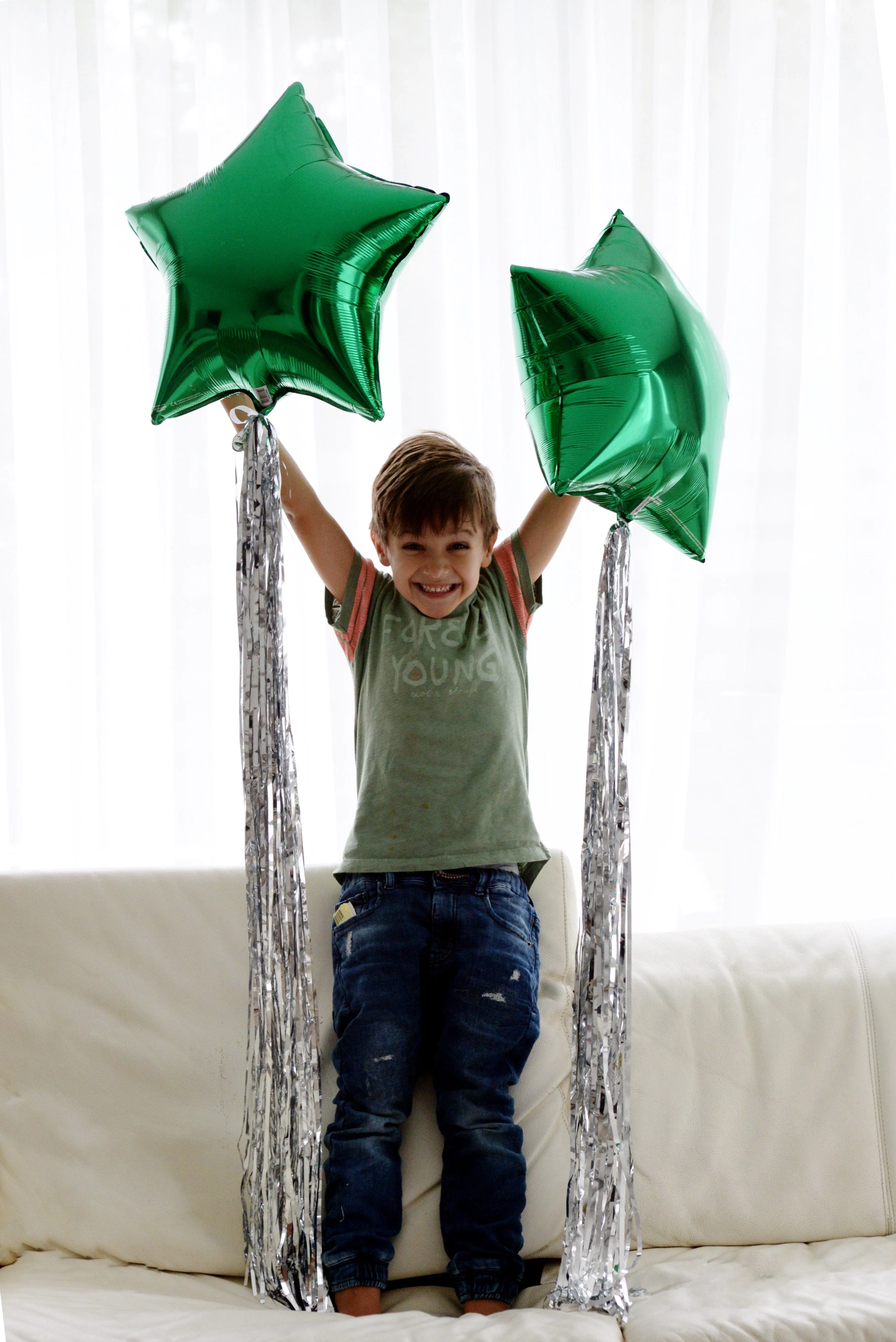 Green star foil Balloon