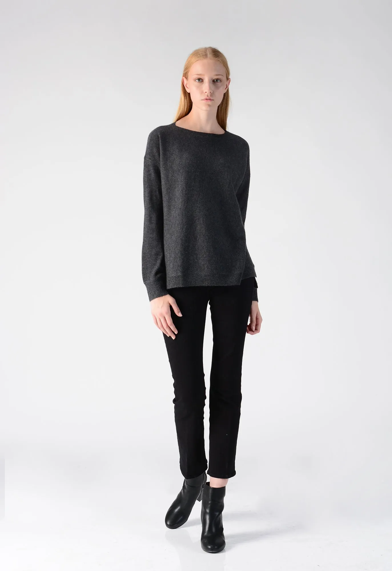 Loose Fit Sweater_Graphite