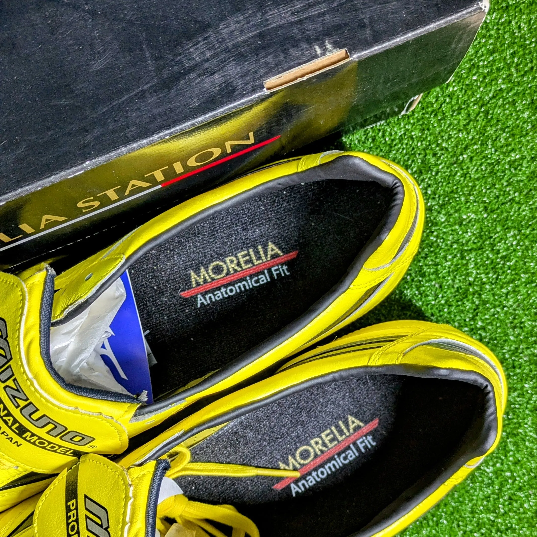 Mizuno Morelia 2 Japan(30th Anniversary Yellow)