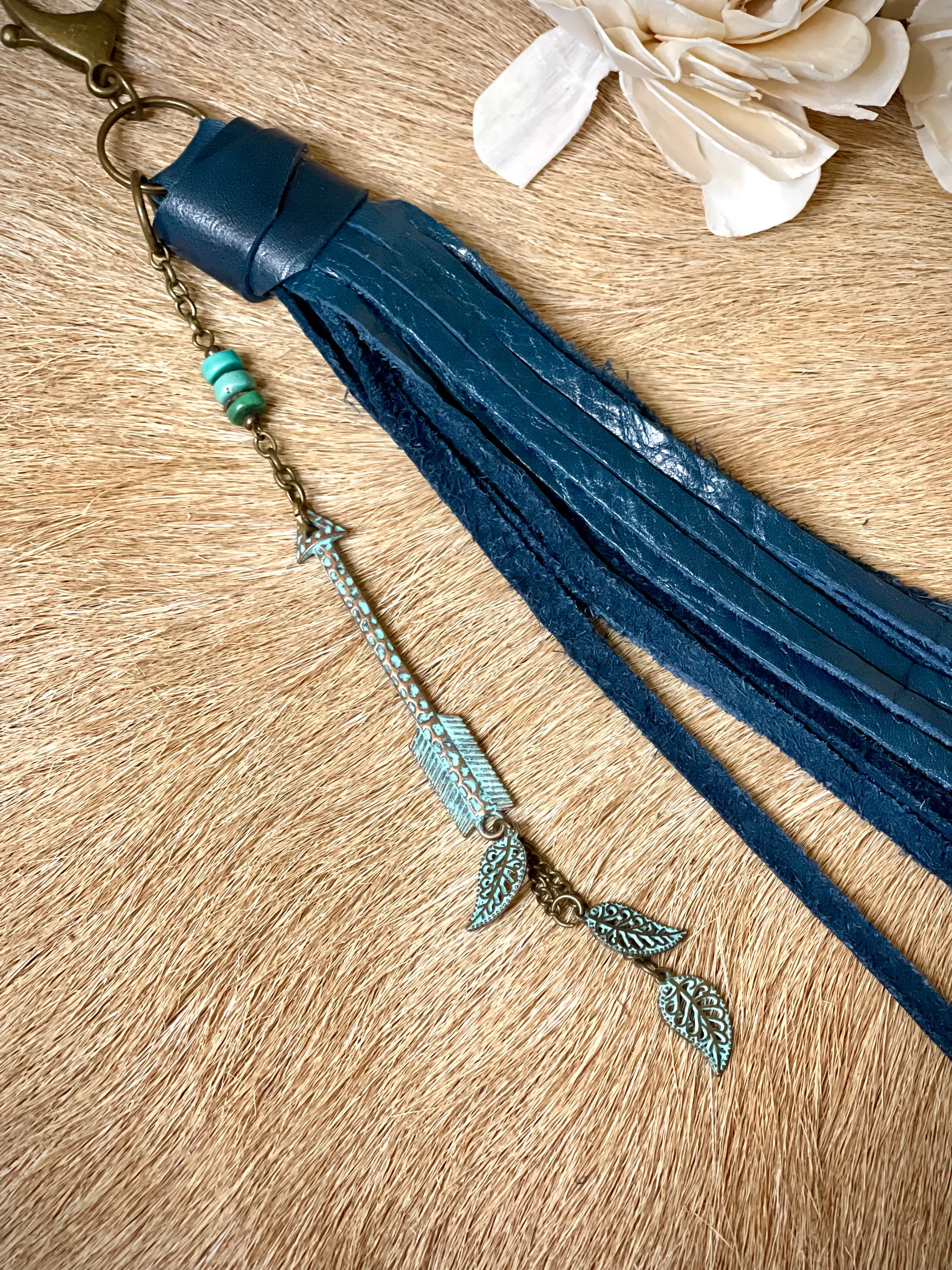 Navy w/Arrow Charm - Purse Tassel