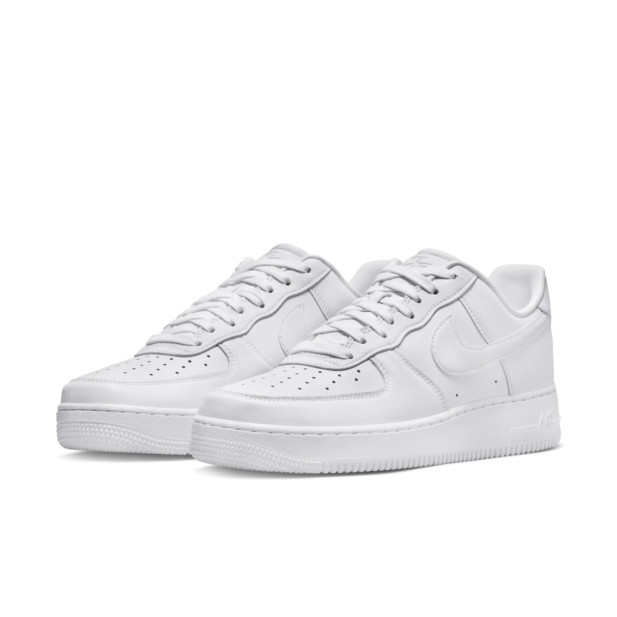 NIKE AIR FORCE 1  07 FRESH