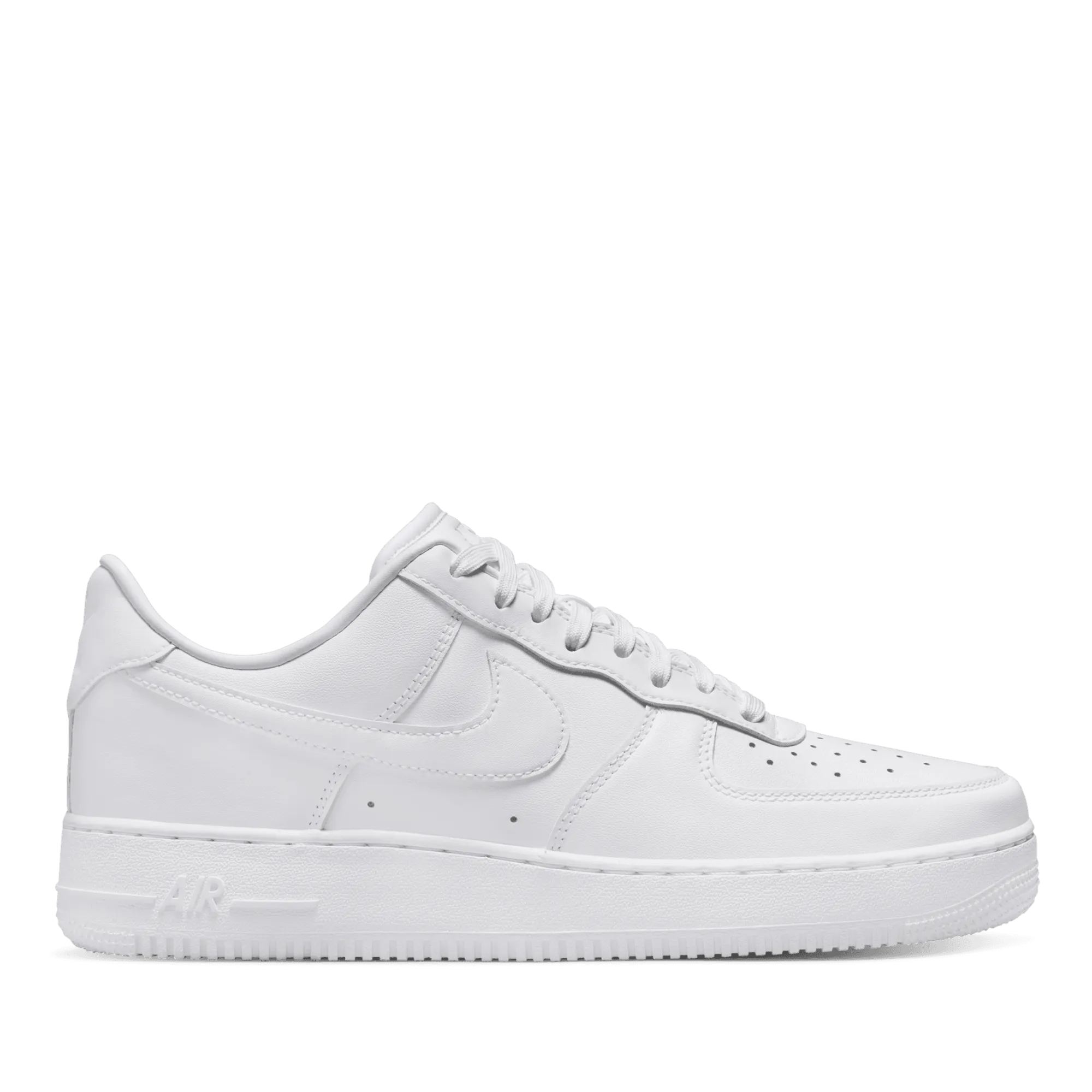 NIKE AIR FORCE 1  07 FRESH