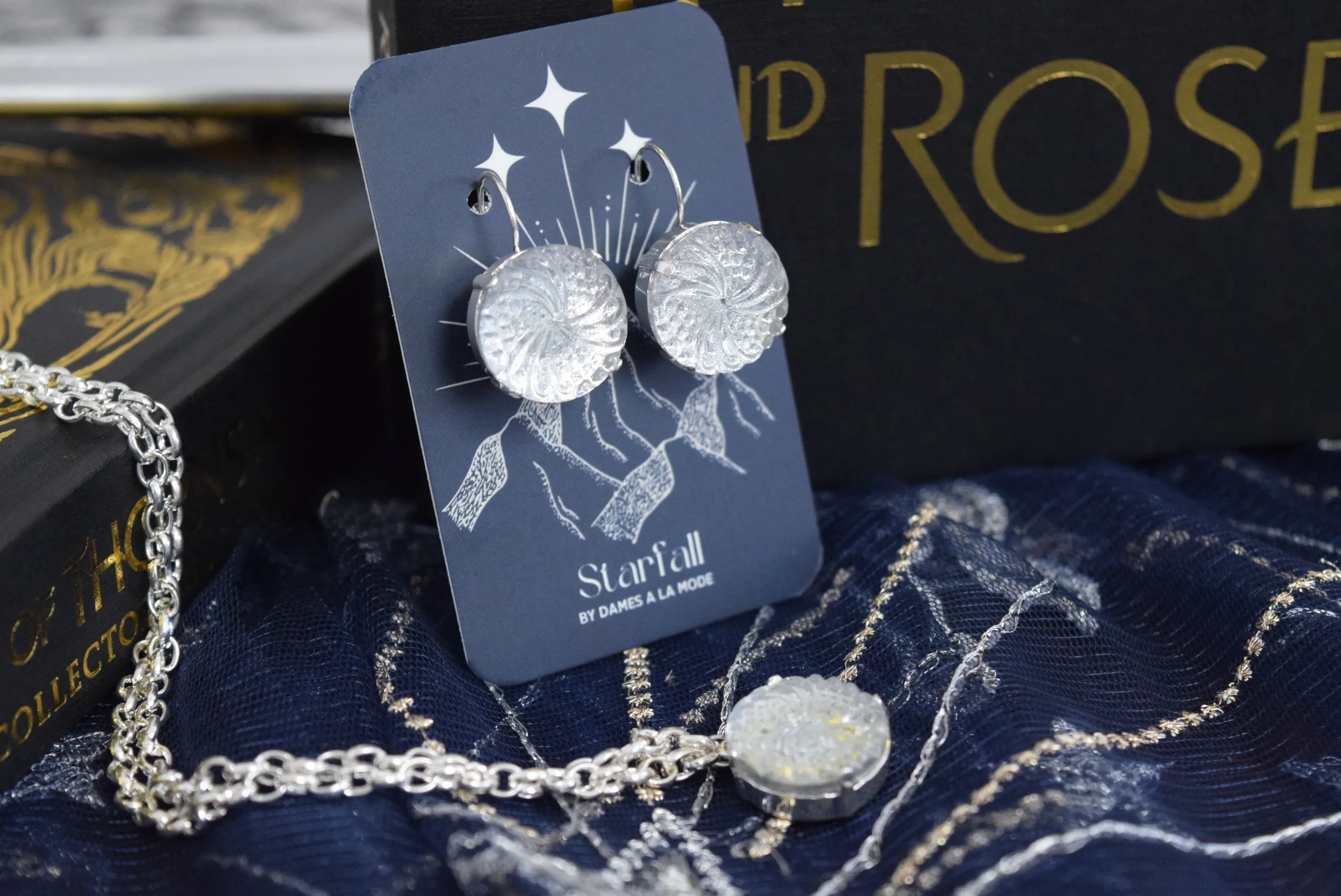 Sidra Pendant Necklace - Officially Licensed ACOTAR jewelry