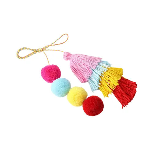 Tassel Pom Pom in Fiesta