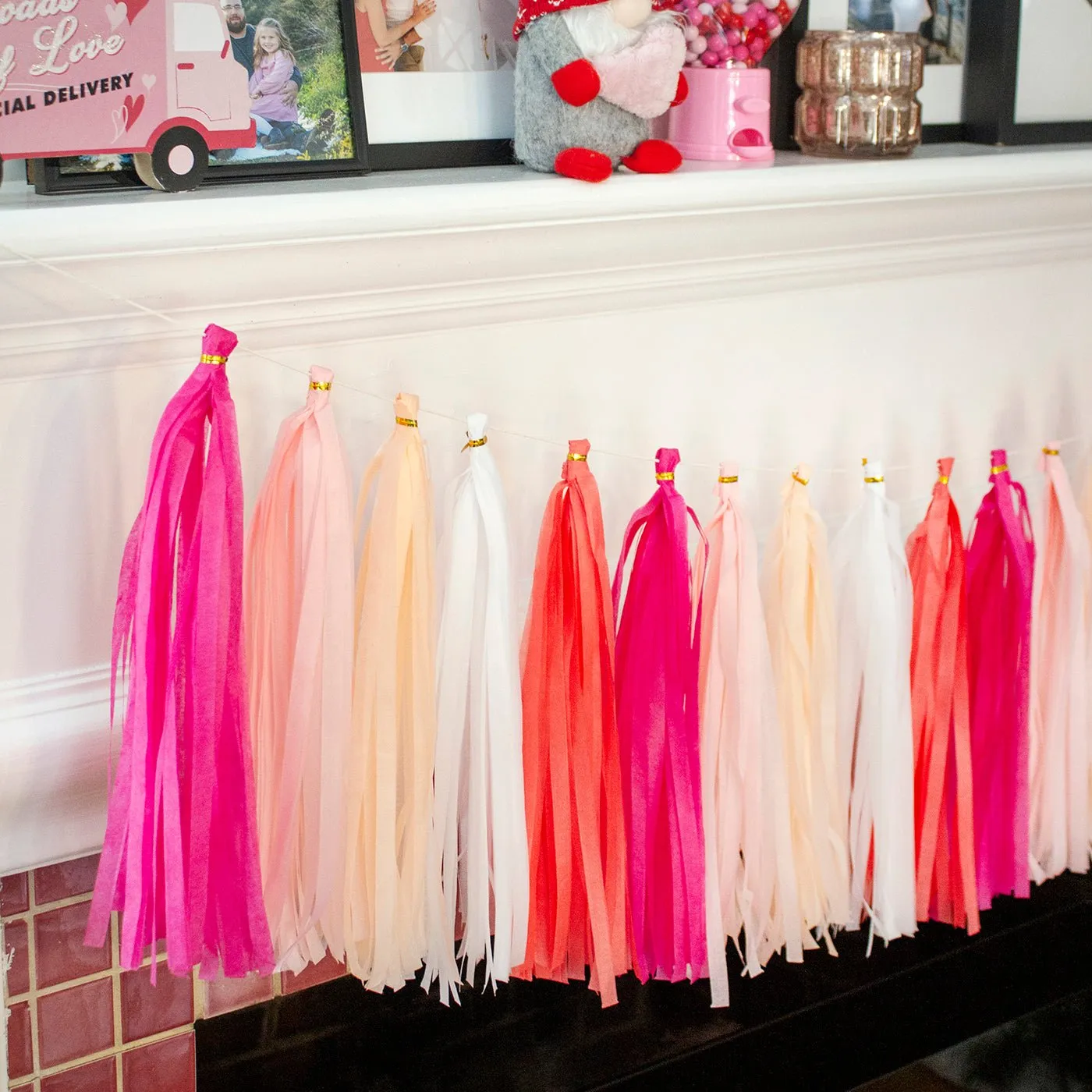 Tropical Paper Tassel Tail - Tassel DIY Garland Kit