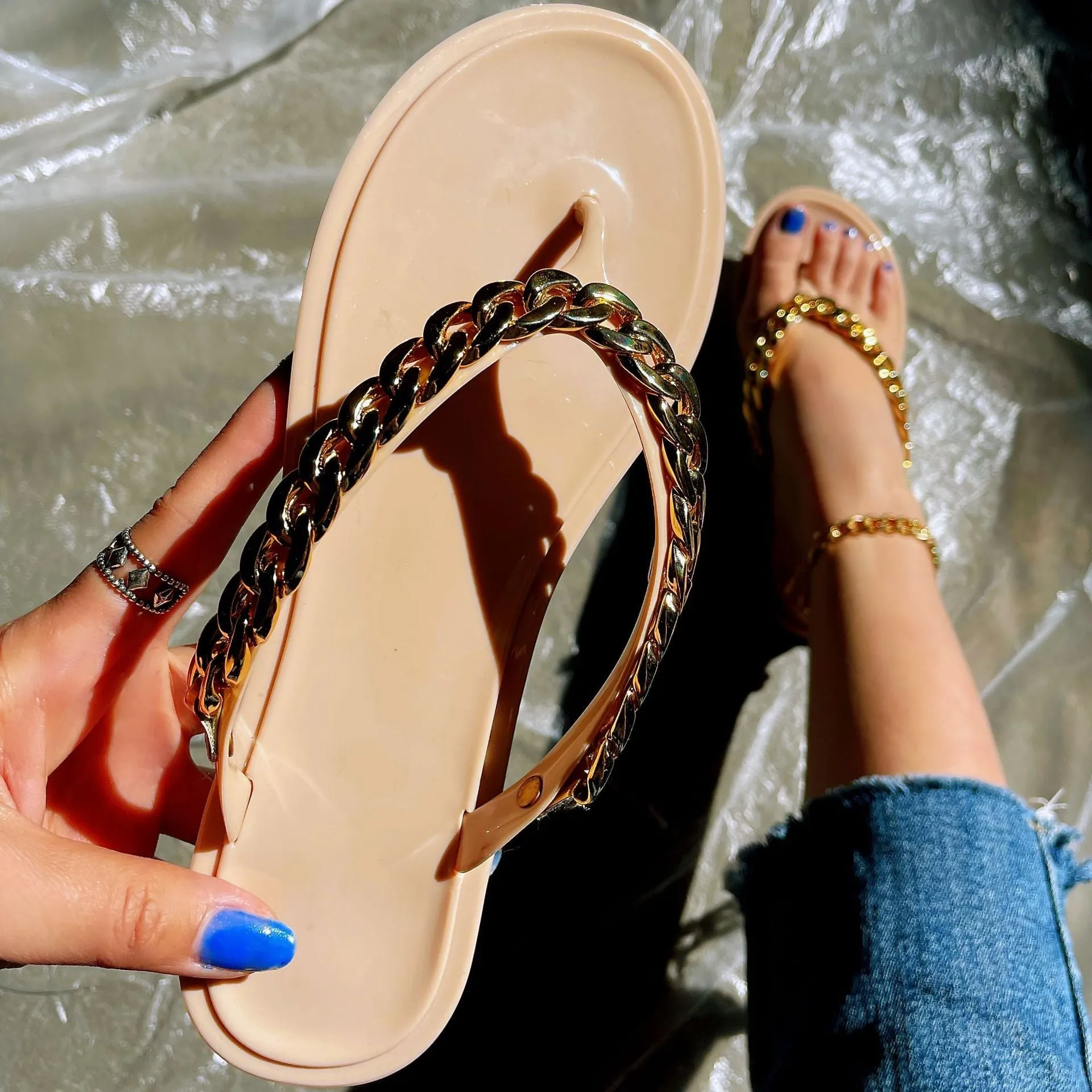 Women chain decor summer beach flip flop jelly sandals