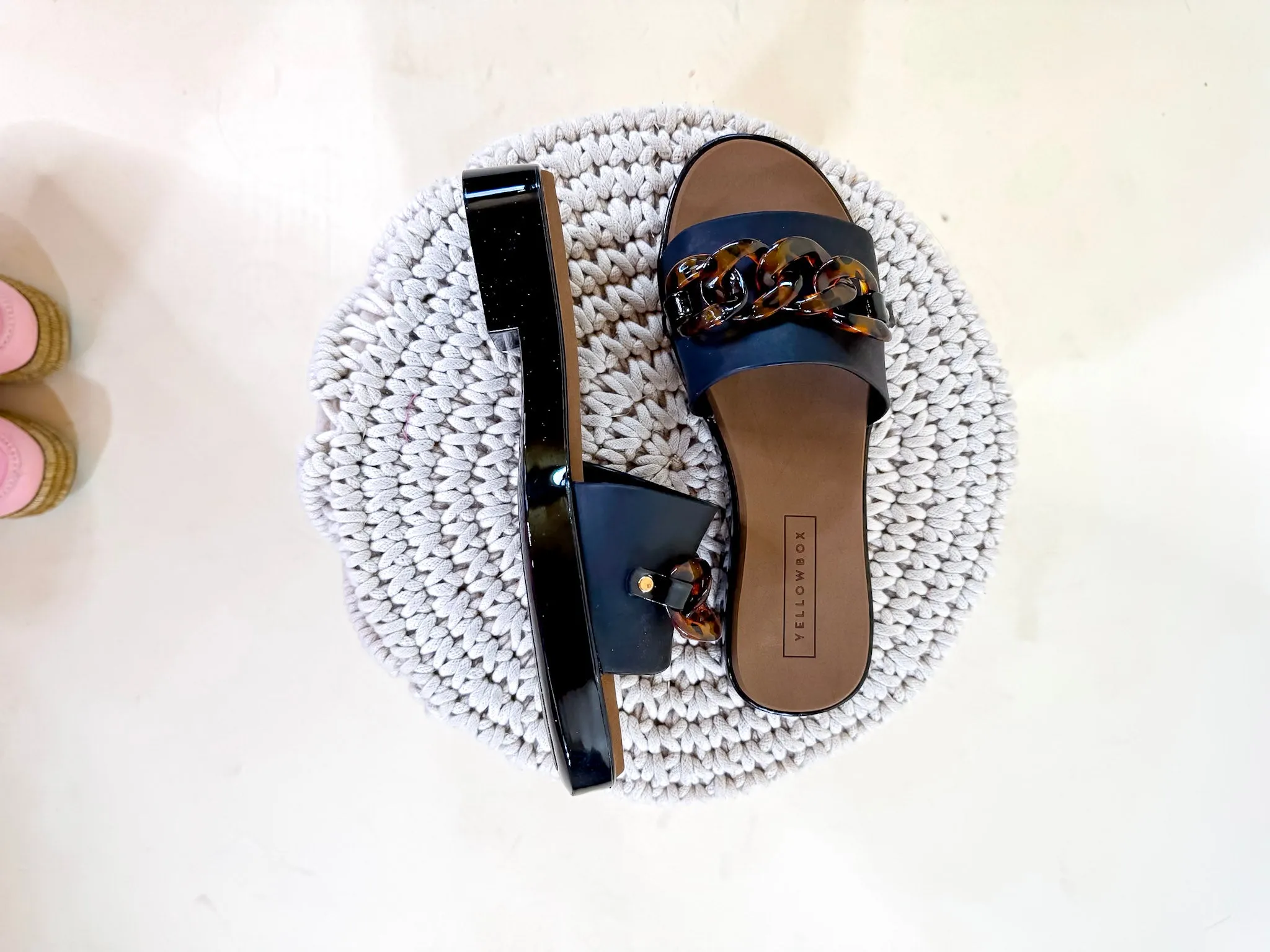 Yellow Box | Aulani Jelly Slide Sandal in Black